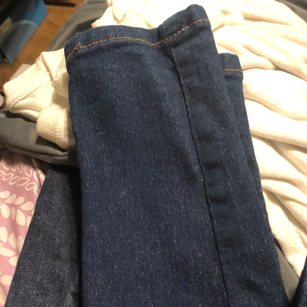 Jeans - Picture 2 of 4